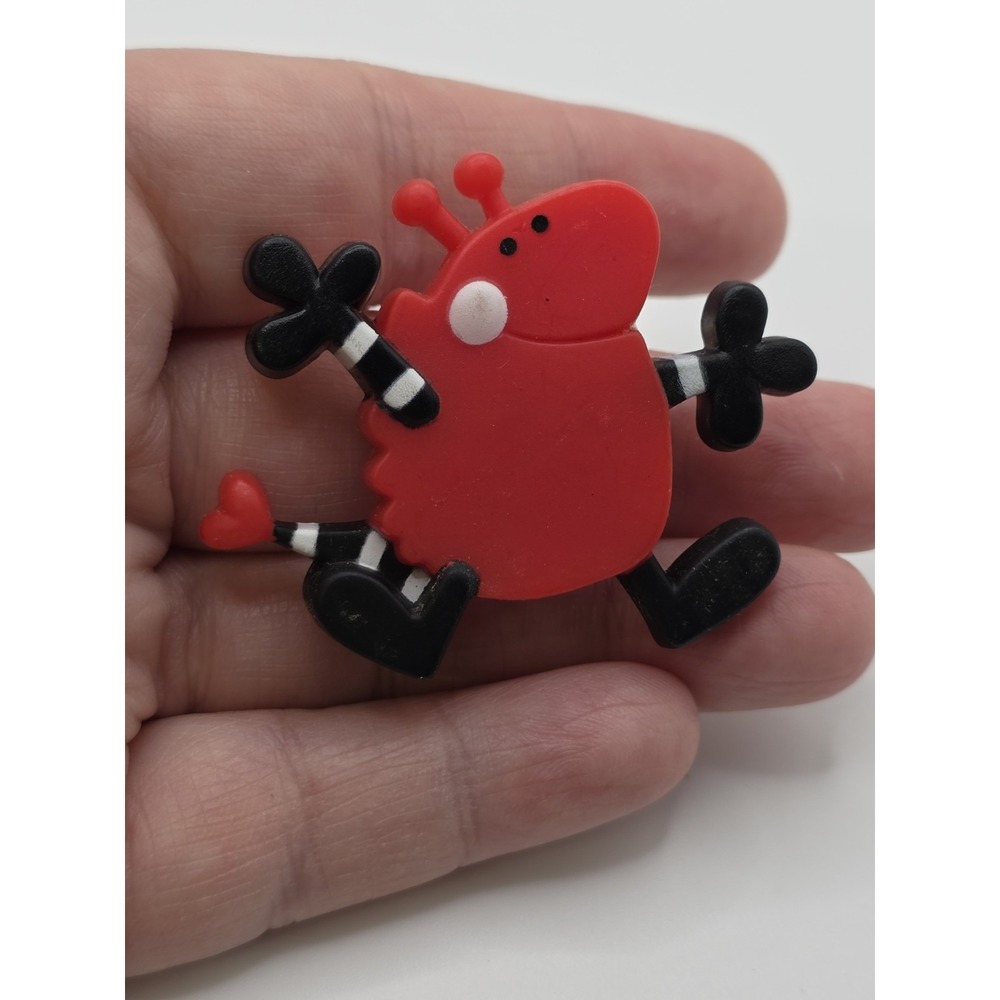 VINTAGE HALLMARK VALENTINE PIN!